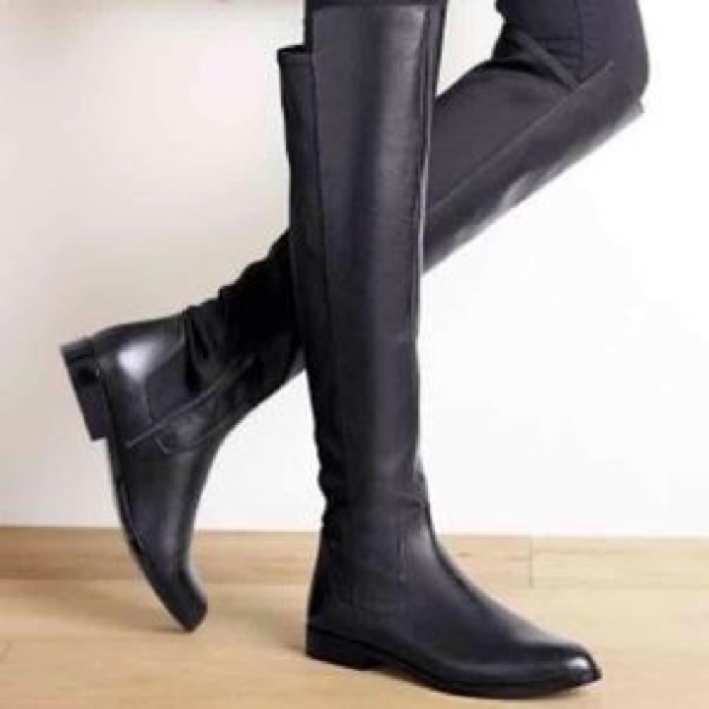 SALE!!!Clarks Bizzy Girl Boots